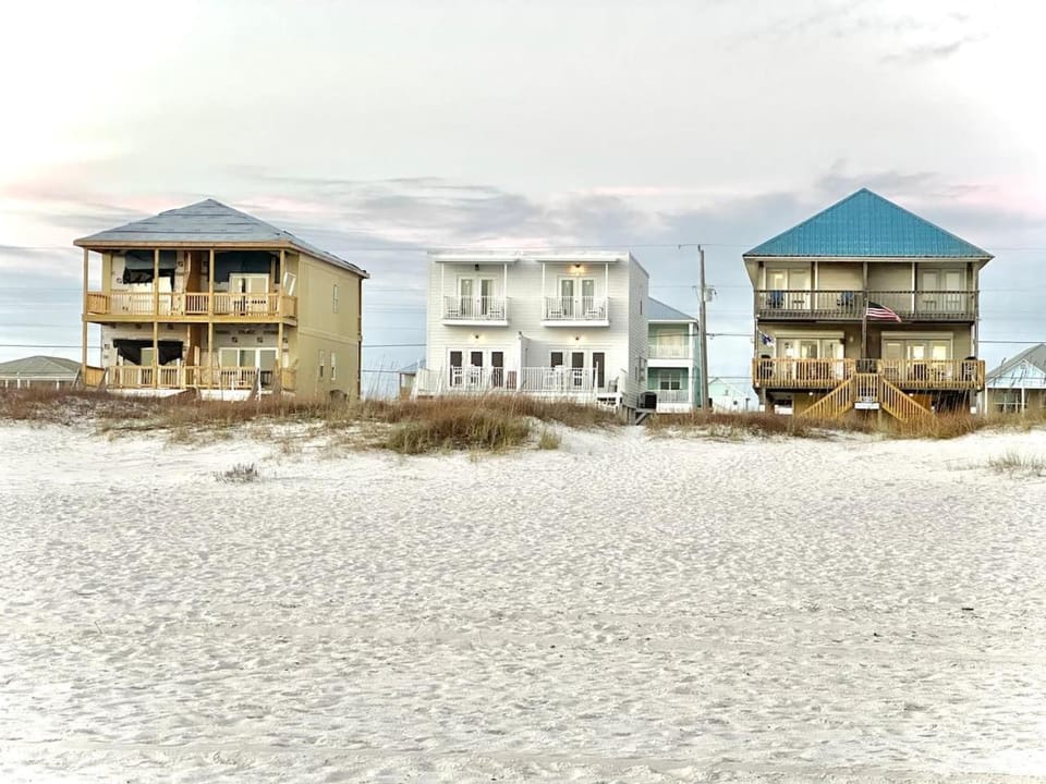 Beachfront Duplex Heated Pool Sleeps 24 House in West Beach