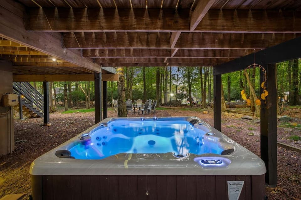 Hot Tub