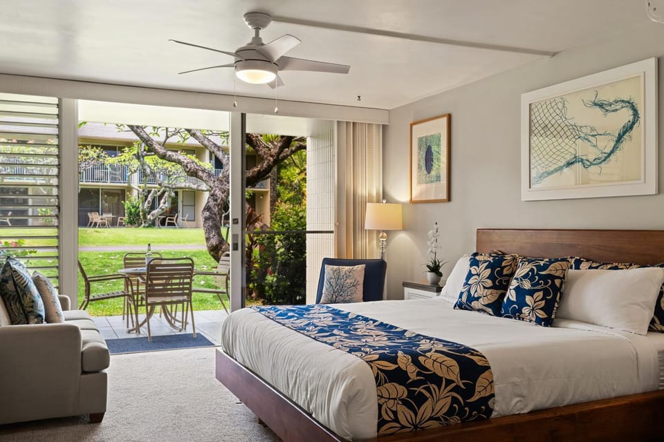 New Listing! Cozy studio for 4 in steps from the beach - Napili Shores C120 House in Kapalua