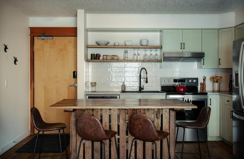 Black Timber House in Canmore