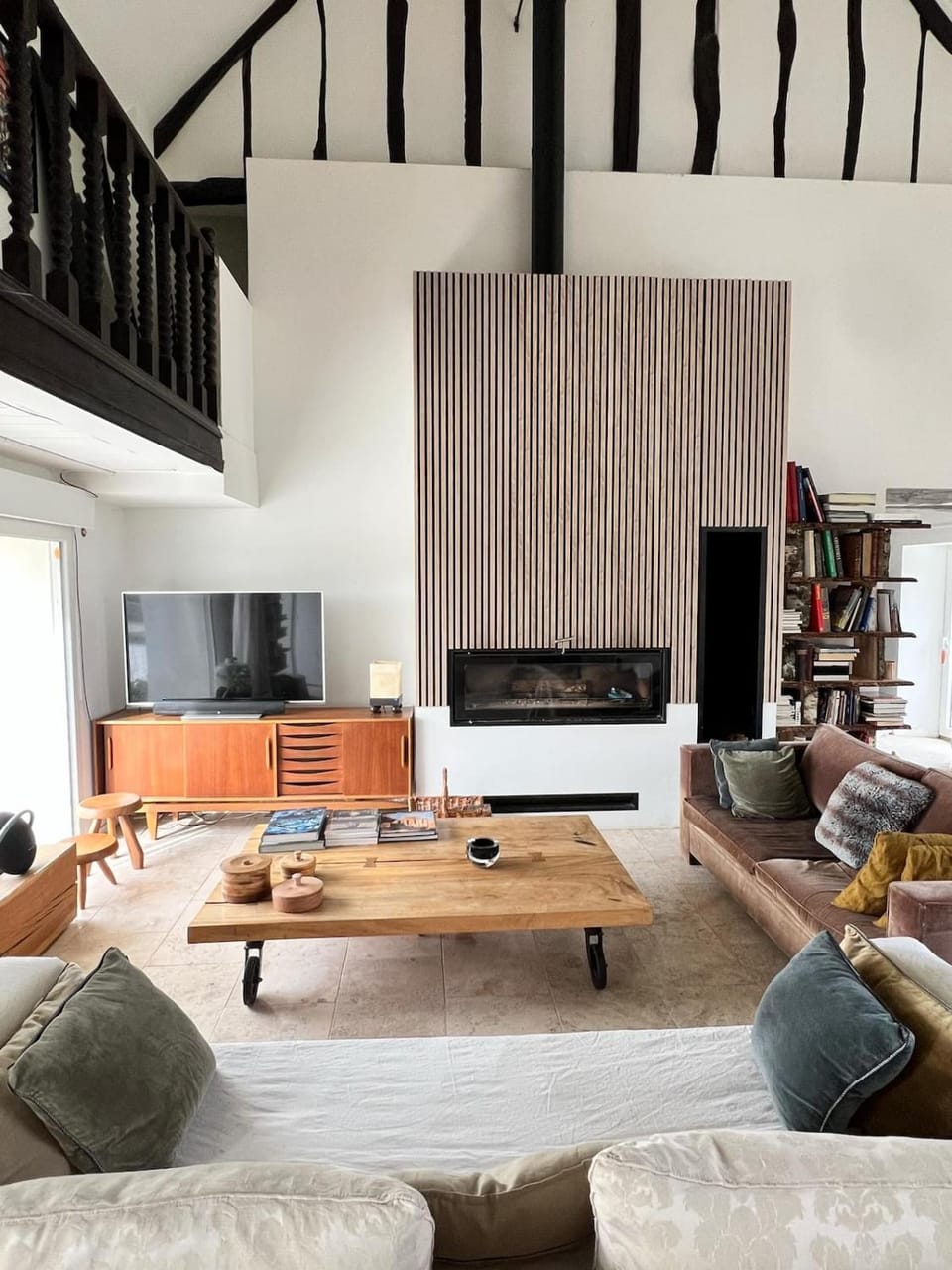 Communal lounge/ TV room