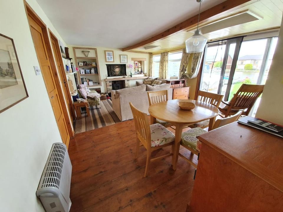 Reflections on the Thurne House in Broadland District