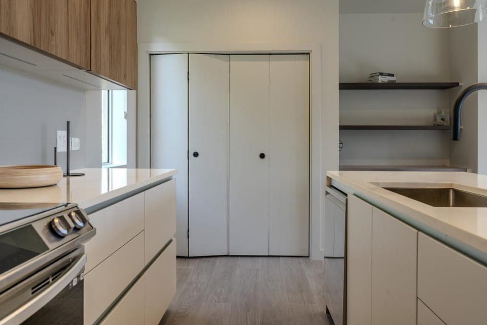 Ocean Breeze 10A Apartment in Saint Mary, Antigua and Barbuda