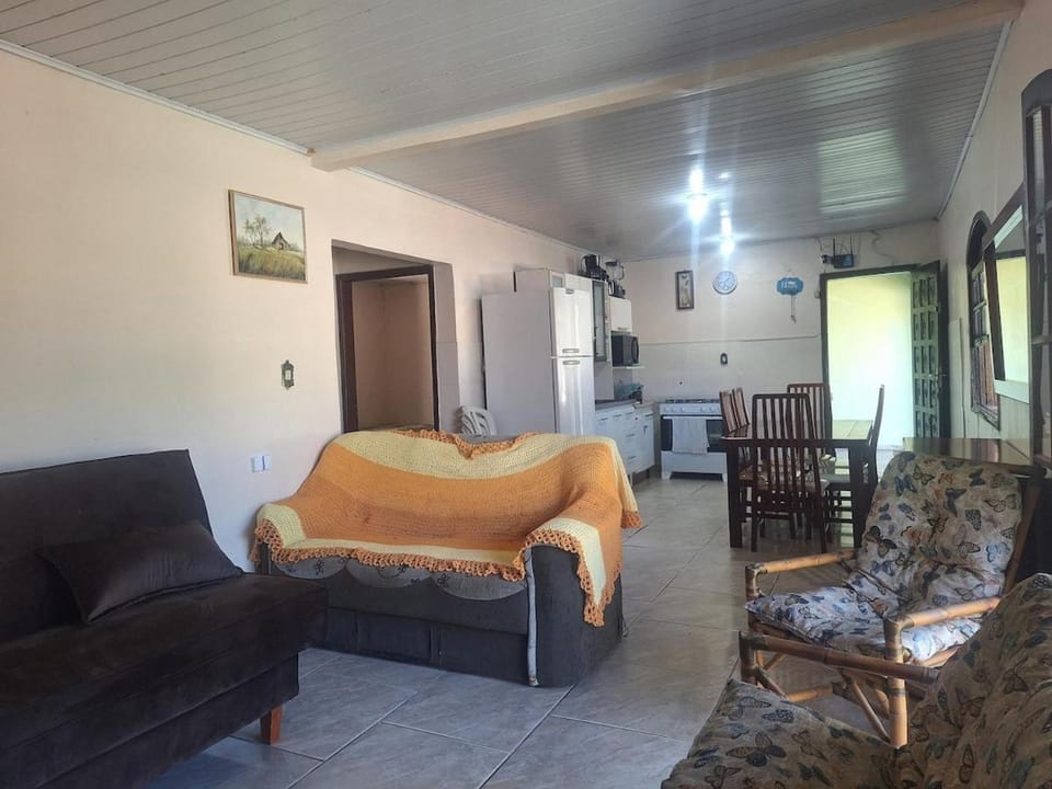 Casa BALNEARIO SOLYMAR House in State of Paraná