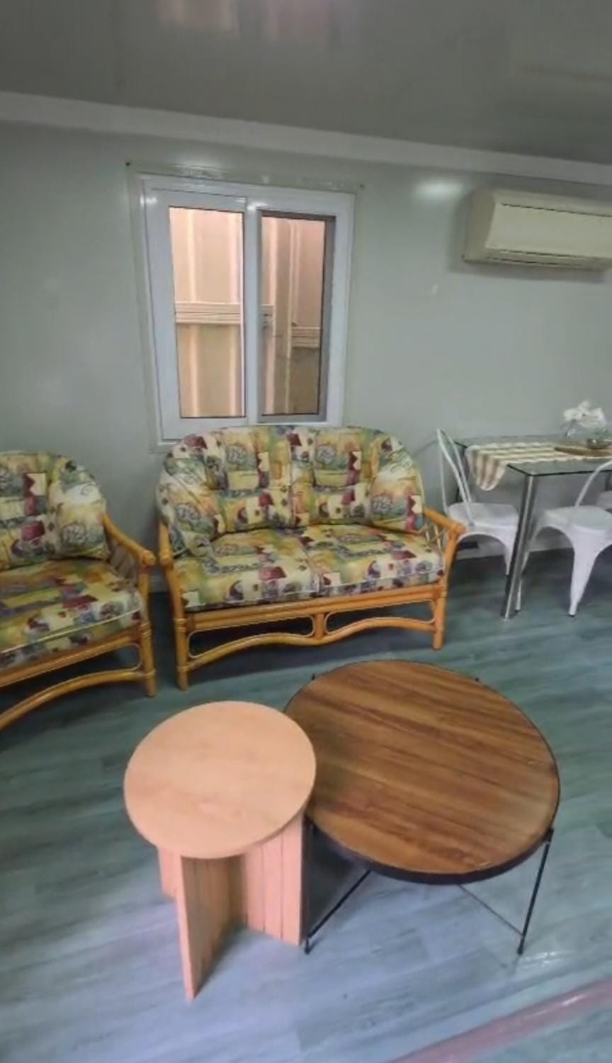Tiny home Apartment in Merrylands