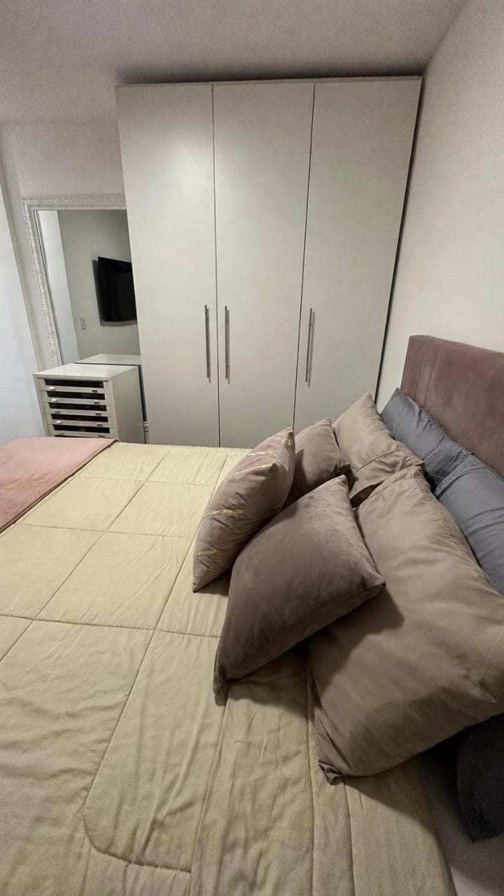 Bed, Photo of the whole room, wardrobe