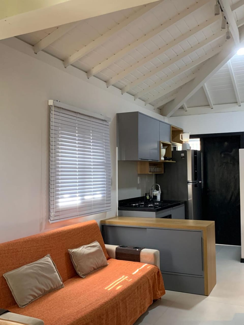 Apartamento em Cond, com piscina em Praia do Forte - Vila do Lago Apartment in Praia do Forte