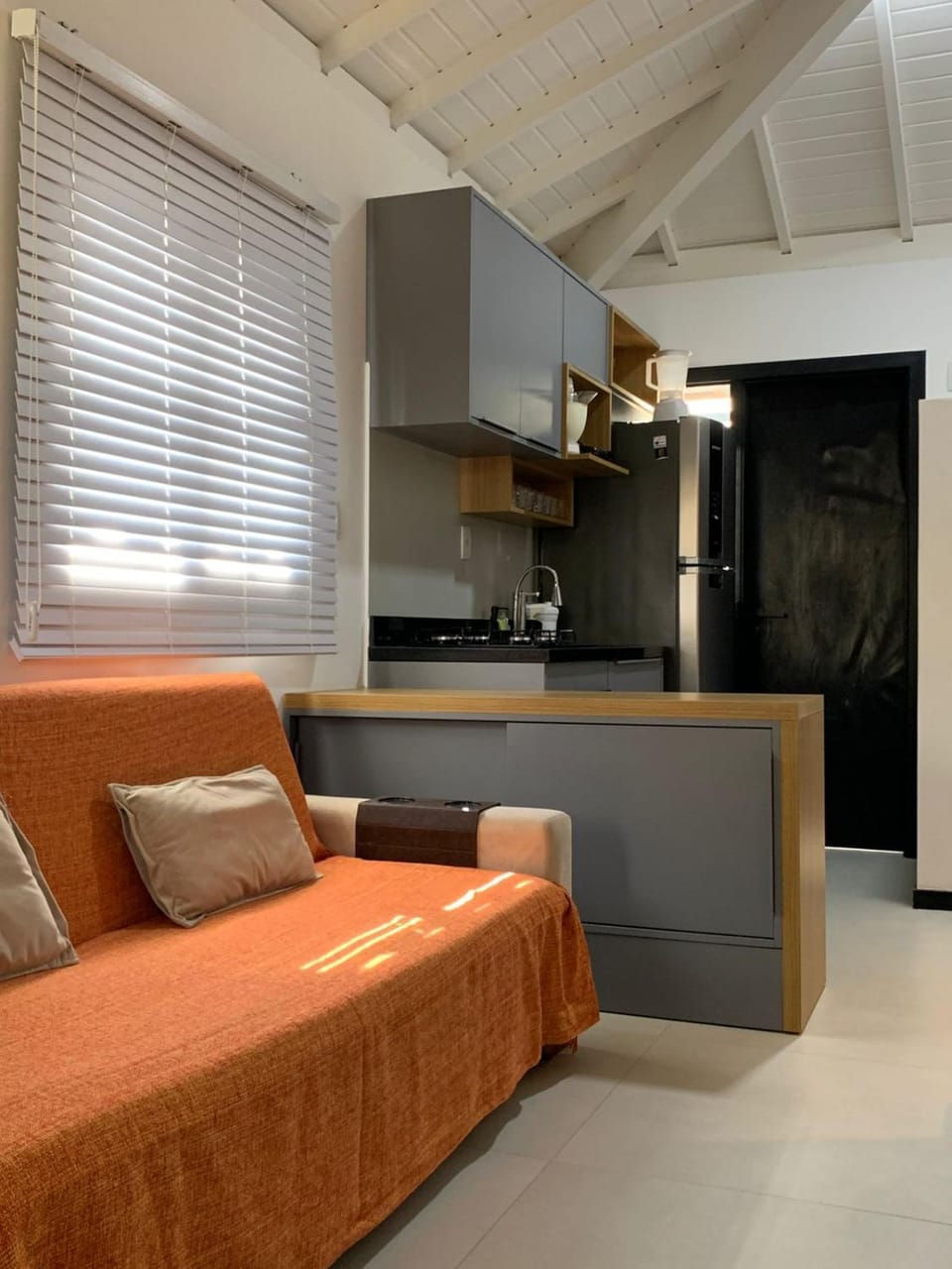 Apartamento em Cond, com piscina em Praia do Forte - Vila do Lago Apartment in Praia do Forte