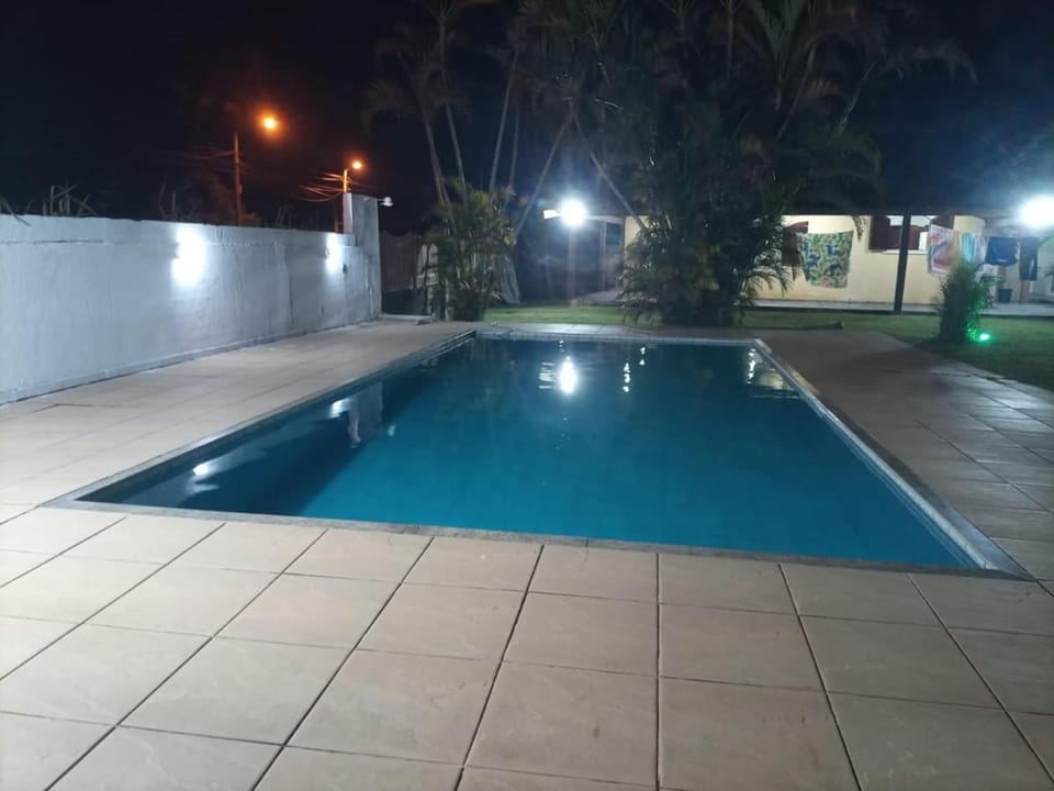 House with pool, ideal for families House in Araruama
