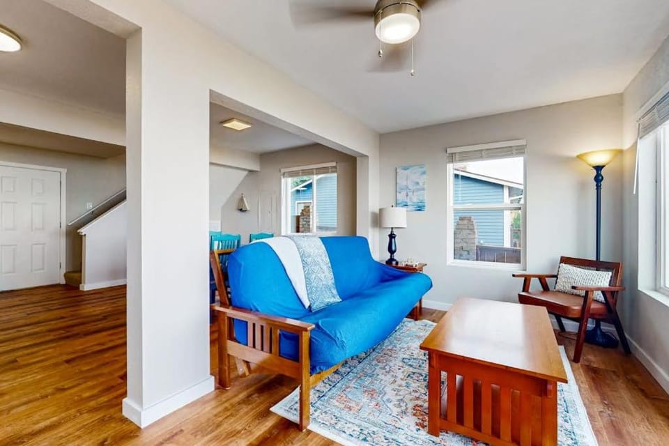 Beachfront Studio Retreat with Private Deck and Scenic Water Views House in Clinton