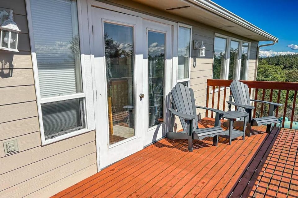 Ocean View Home with Outdoor Living Space Laundry and Balcony House in Whidbey Island