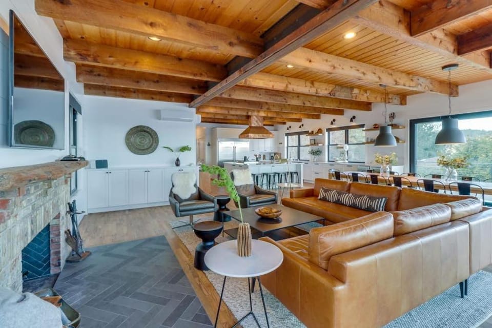 Whidbey Island Modern Farmhouse House in Greenbank