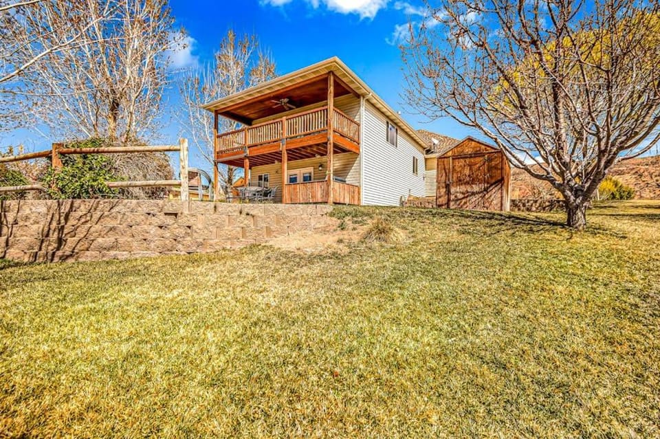Trails End Retreat House in Spanish Valley