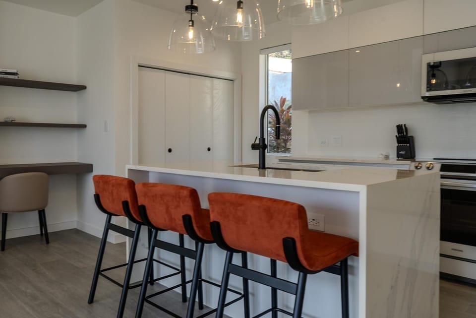 Ocean Breeze 2 Bedroom Condo Upper Unit 11A Apartment in Saint Mary, Antigua and Barbuda