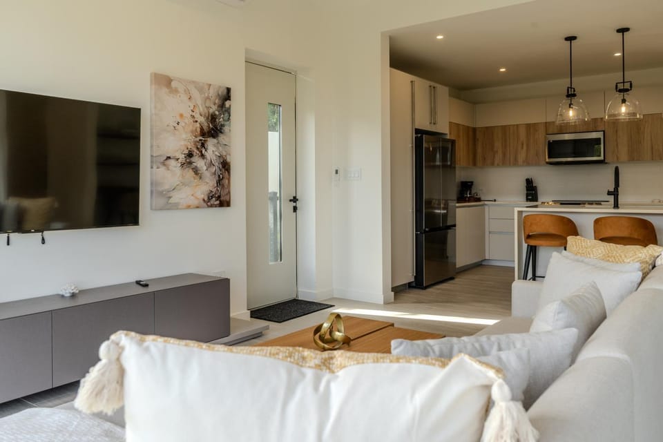 Ocean Breeze 2 Bedroom Condo Upper Unit 12A Apartment in Saint Mary, Antigua and Barbuda