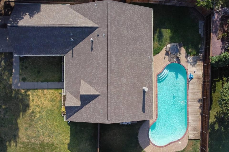 Family 3BR Gem with Private Pool & Game Room House in Flower Mound