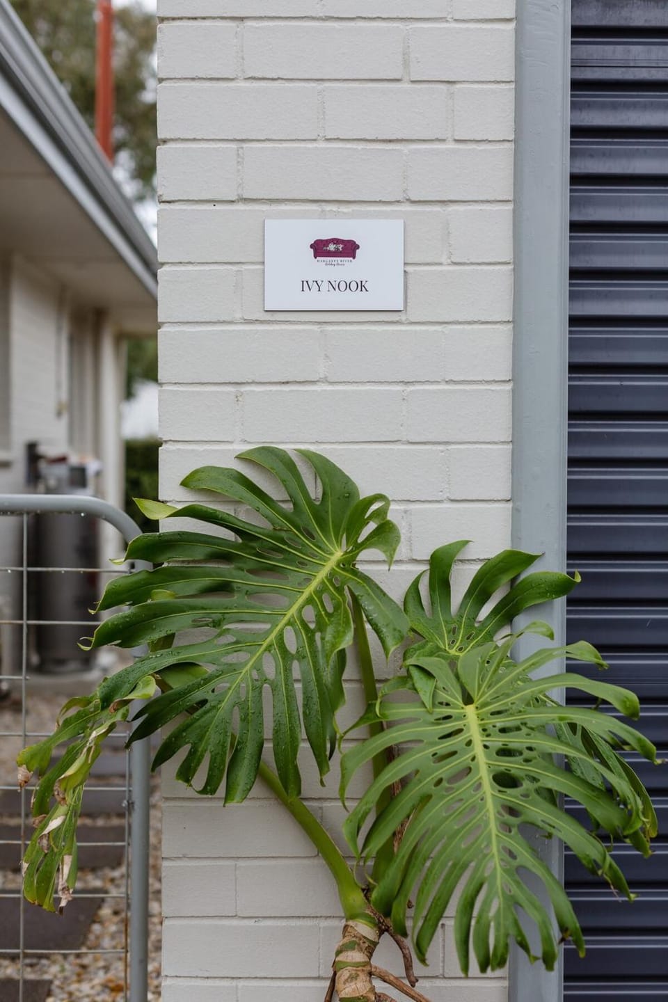 Ivy Nook - Super Cute Converted Garage Apartment in Margaret River