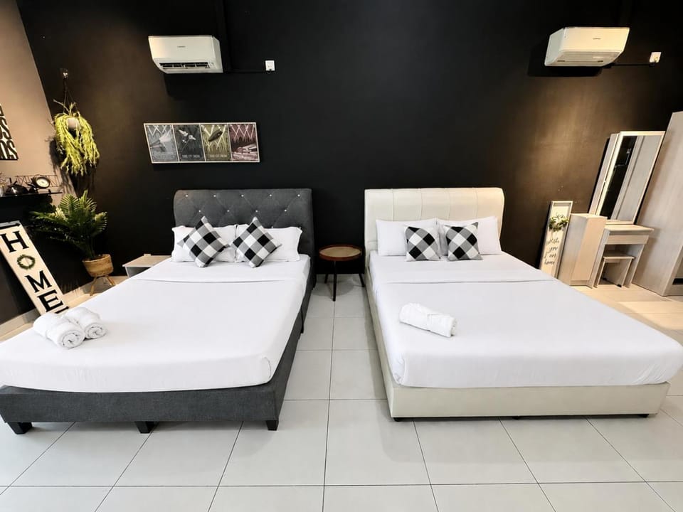 Bed, Bedroom, air conditioner