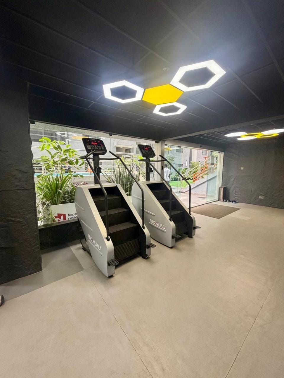 celestial comfort apartments with ample parking space, swimming pool, modern equipped gym, and amazing city views Apartment in Nairobi County