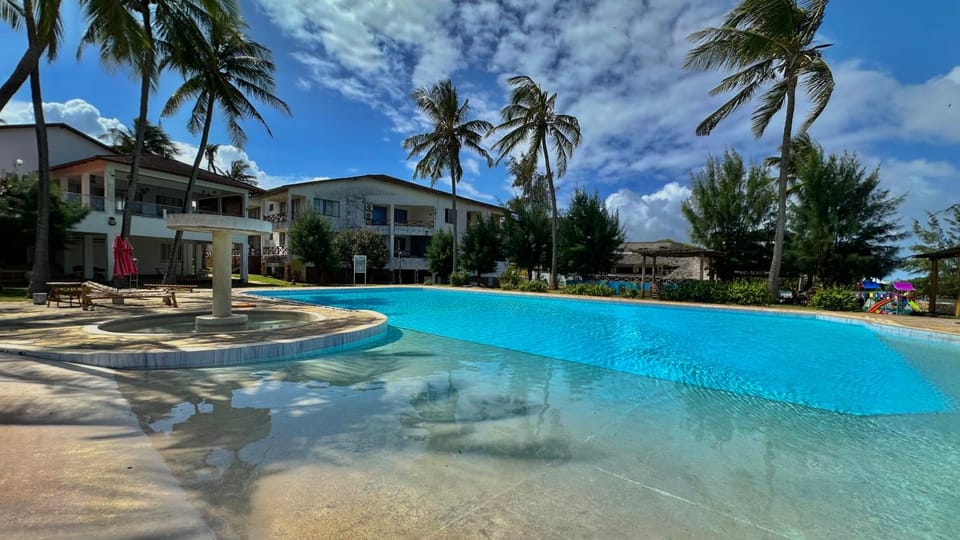 Property building, Day, Garden, Garden view, Pool view, Swimming pool, sunbed