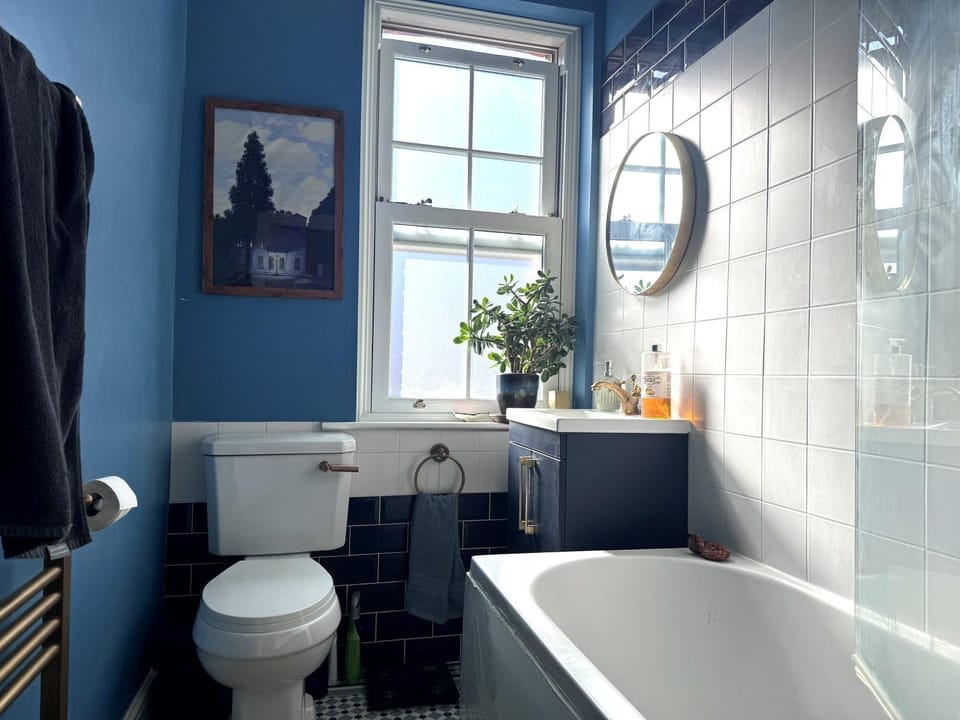 Characterful 2BDR Period Flat in Camberwell Apartment in London Borough of Southwark