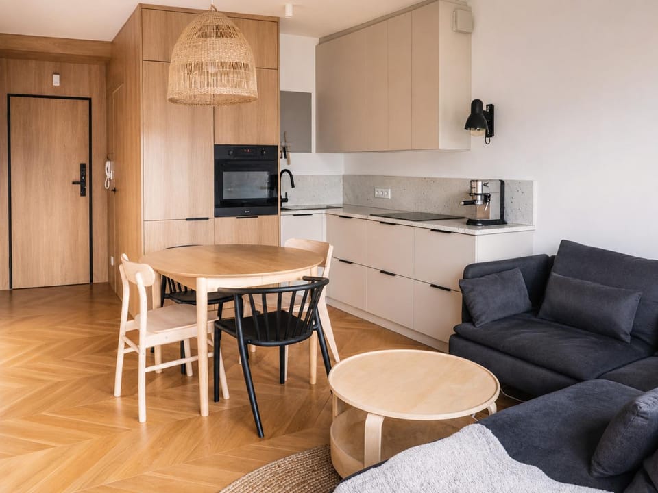 Kitchen or kitchenette, Living room, Dining area