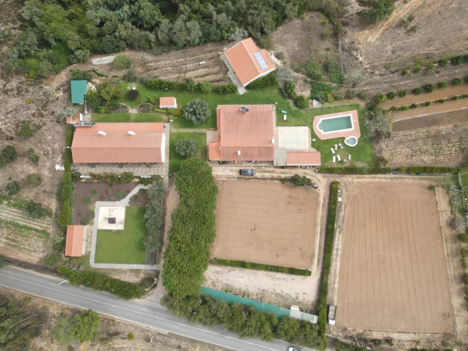 Off site, Bird's eye view
