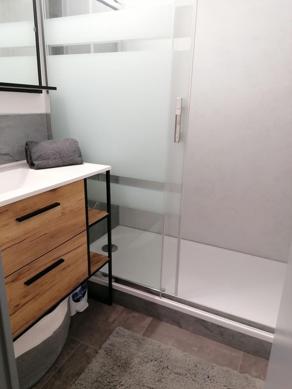 Shower, Bathroom