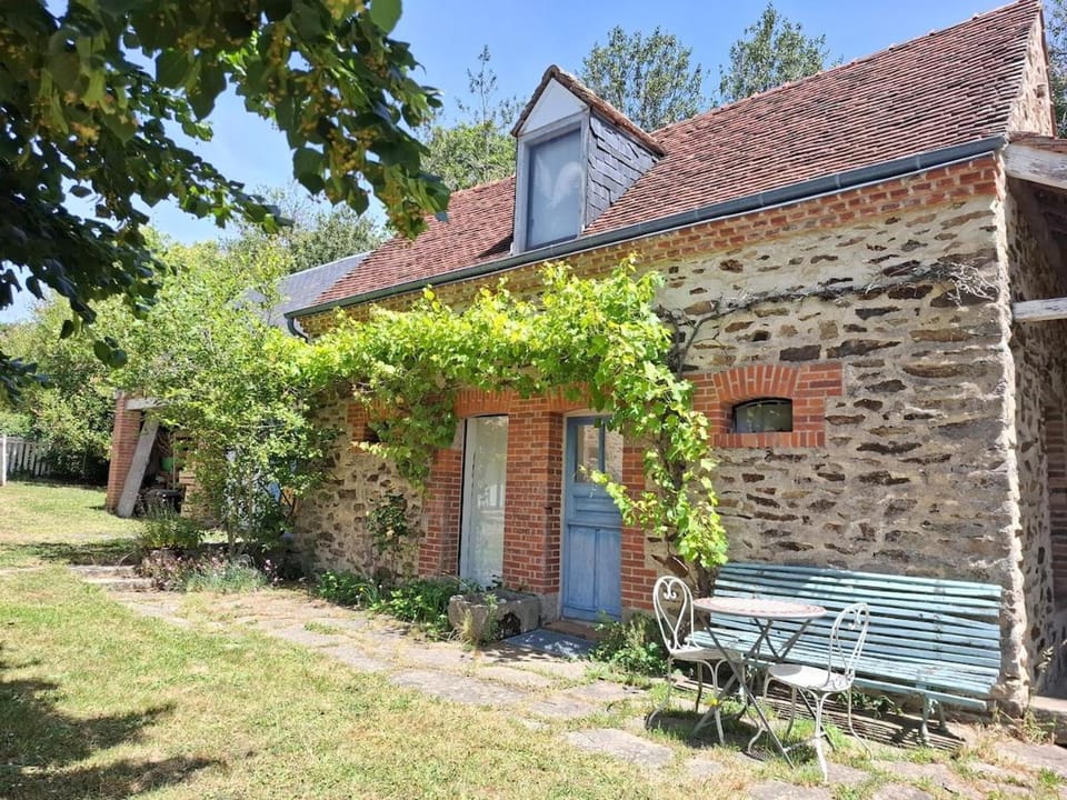Le Paradis de Myrdhin House in Nouvelle-Aquitaine