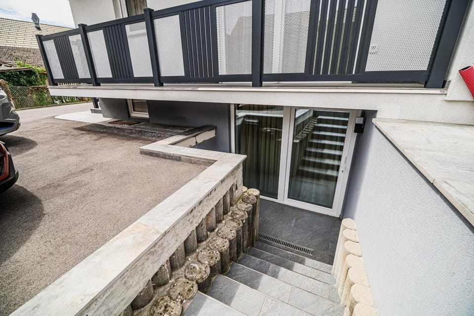 Property building, Day