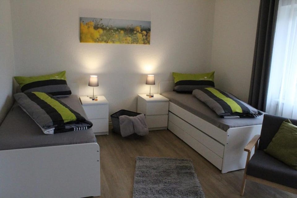 Bed, Photo of the whole room