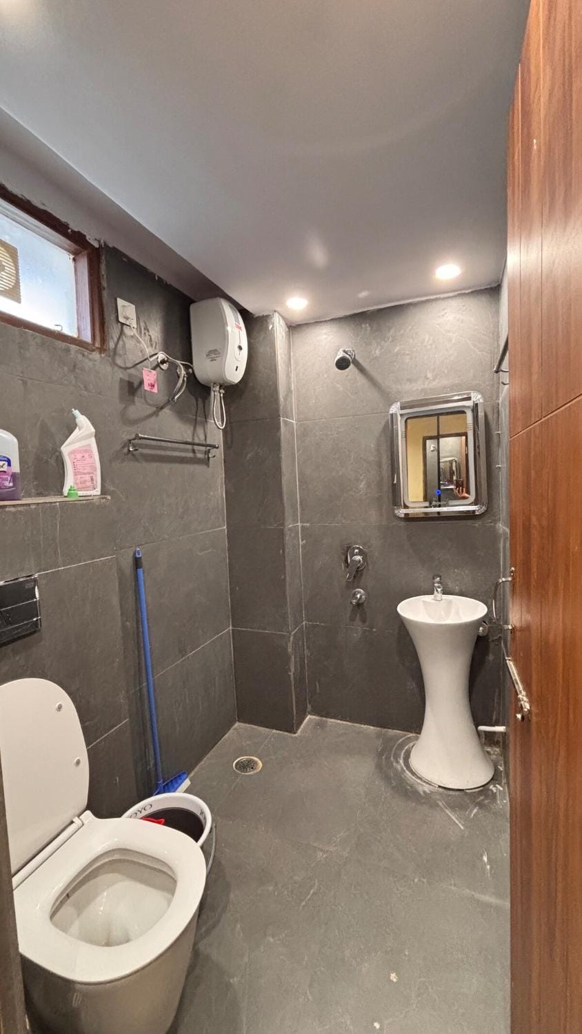 Romantic 1BHK Flat , Balcony View & Self CheckIn Apartment in Punjab, India