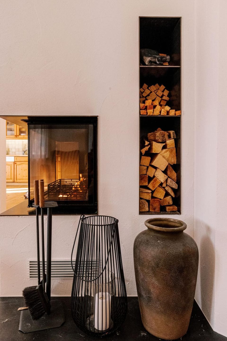 Living room, fireplace