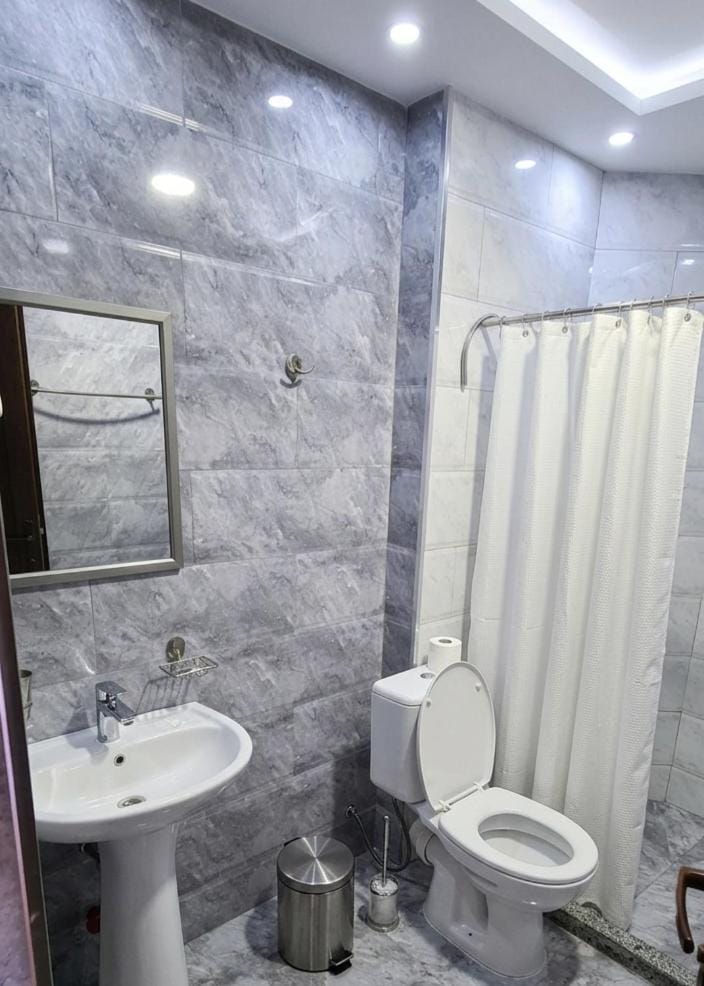 Golden Paradise Apartment in Adjara, Georgia