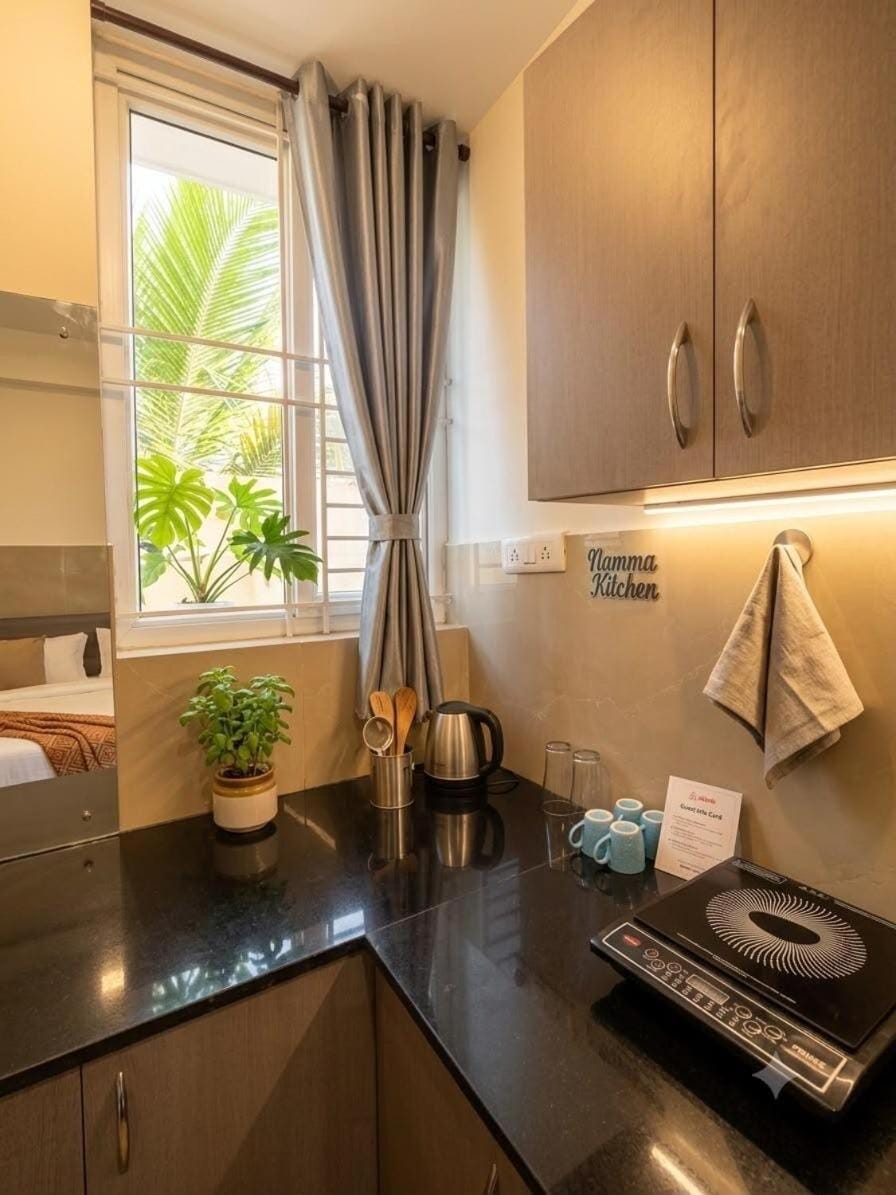 Lux studio near manyata tech park BCIT Airport Apartment in Bengaluru