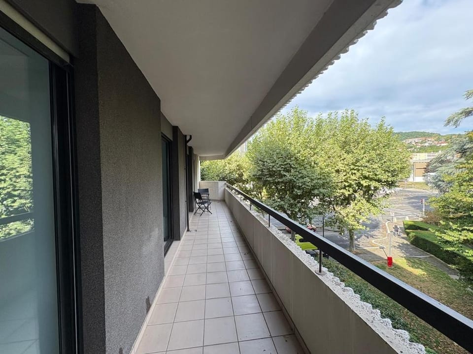 View (from property/room), Balcony/Terrace, Garden view