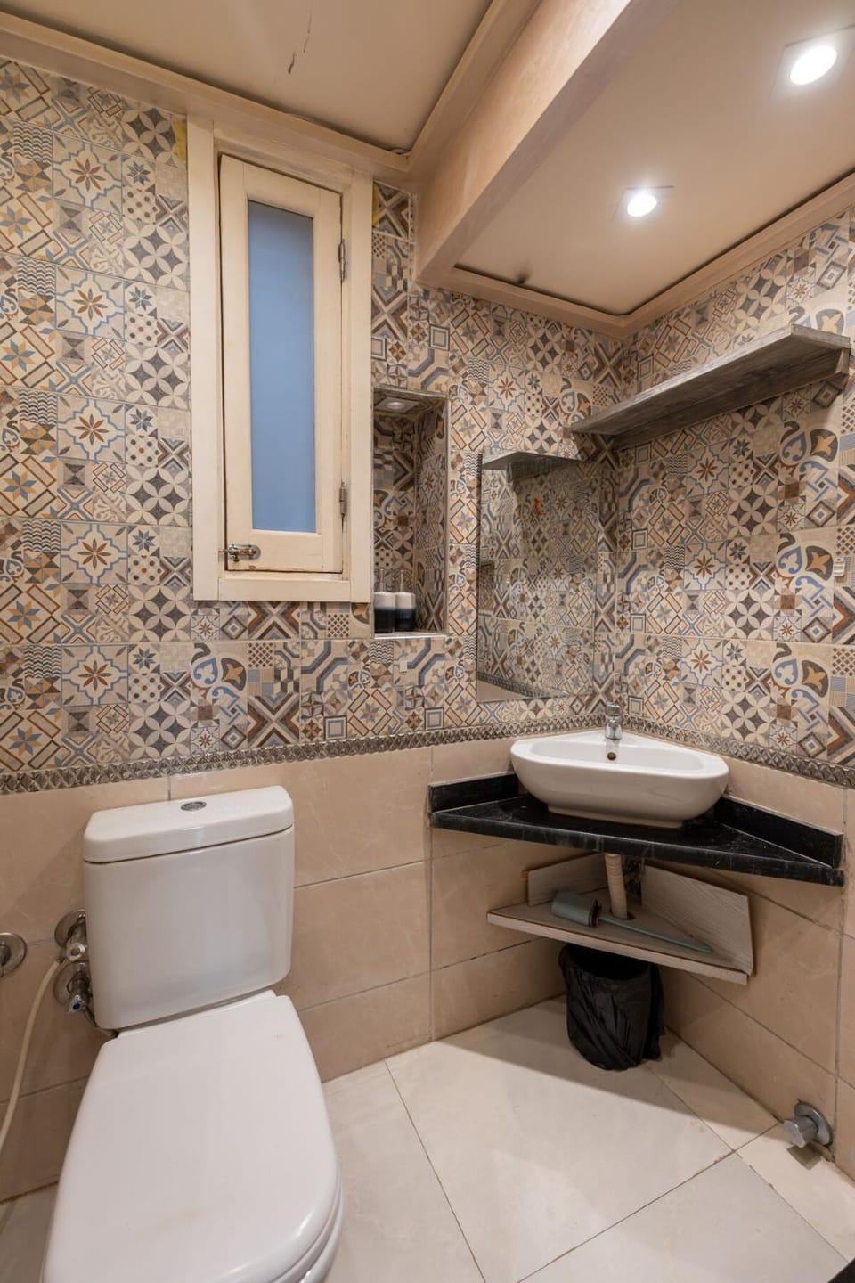 Modern Cozy Two-Bedroom Apartment At Zamalek Apartment in Cairo