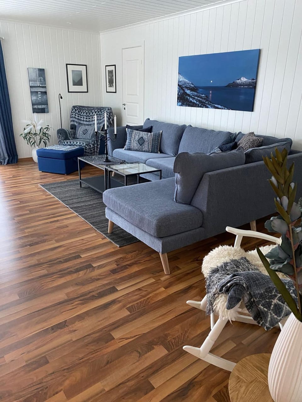 Communal lounge/ TV room, Living room
