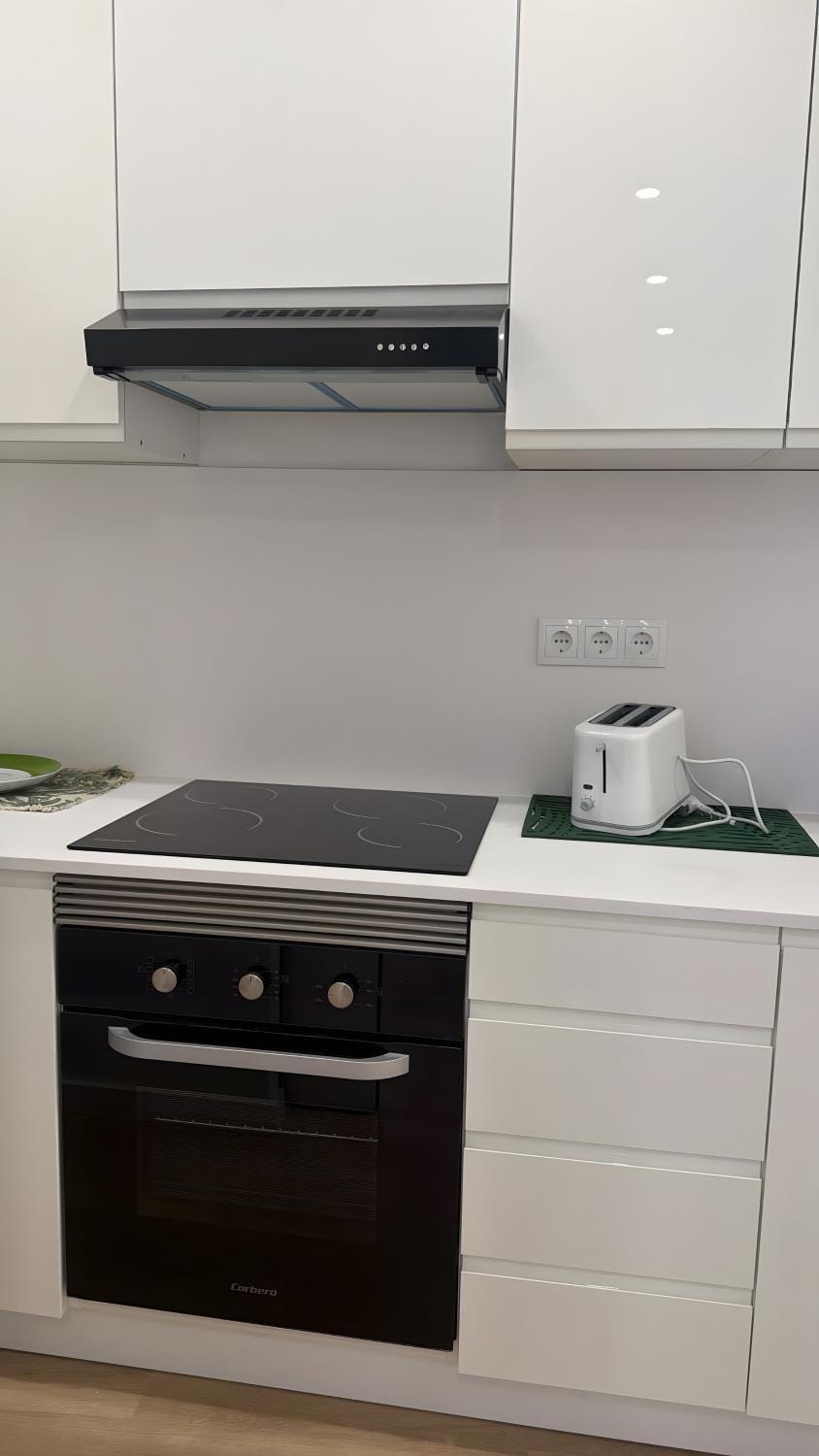 Kitchen or kitchenette, Living room