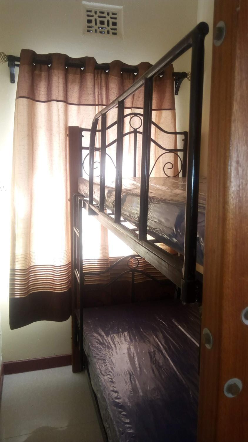 Bed, Bedroom, bunk bed