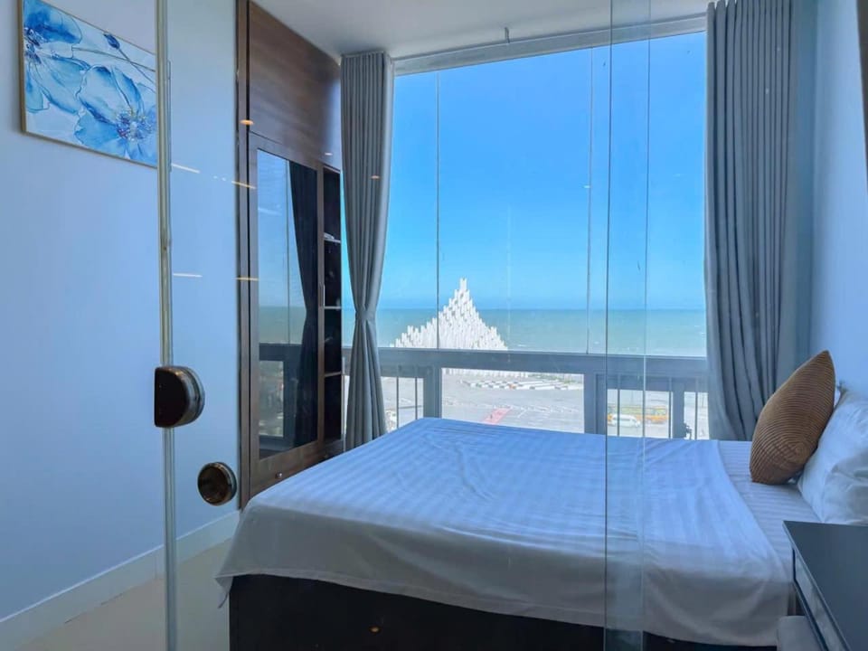 Bedroom, Sea view