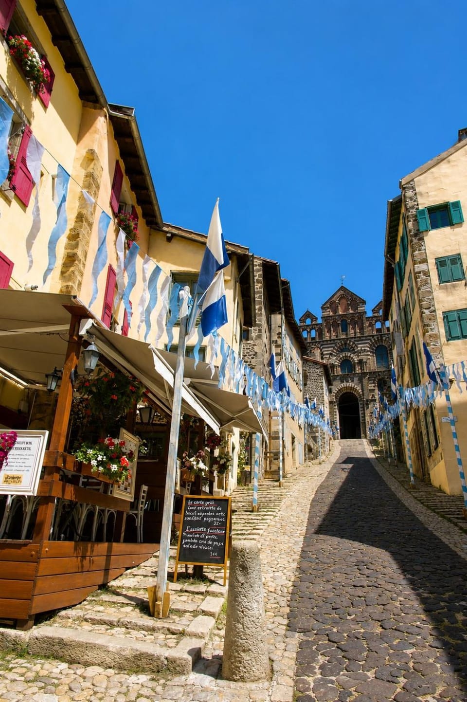 Au pied de la cathédrale - Cœur historique du Puy House in Auvergne-Rhône-Alpes