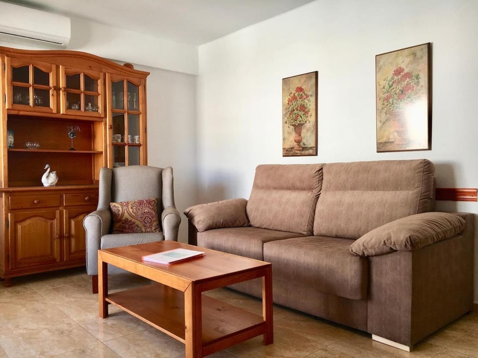 APARTAMENTO CON PISCINA en el centro Apartment in Nerja