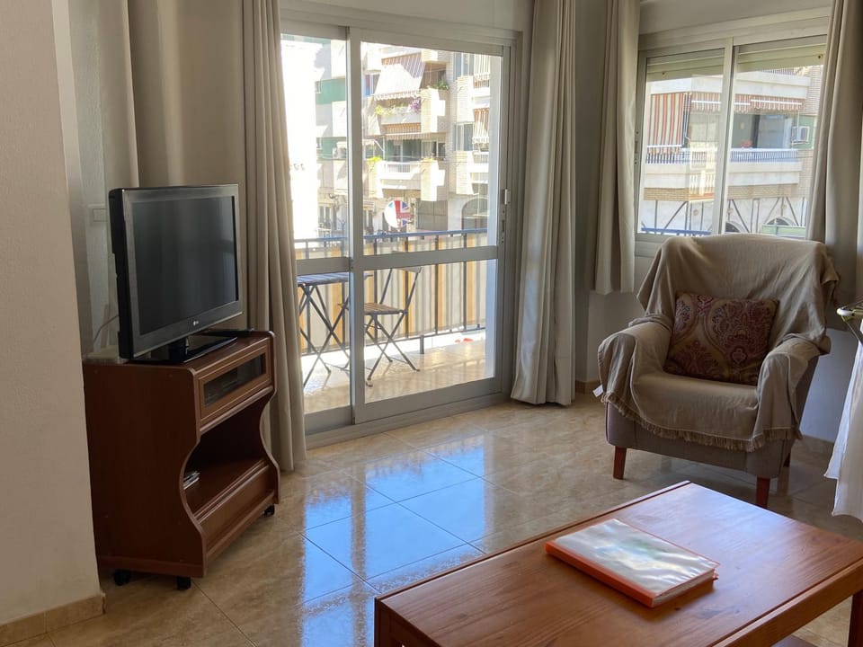 APARTAMENTO CON PISCINA en el centro Apartment in Nerja