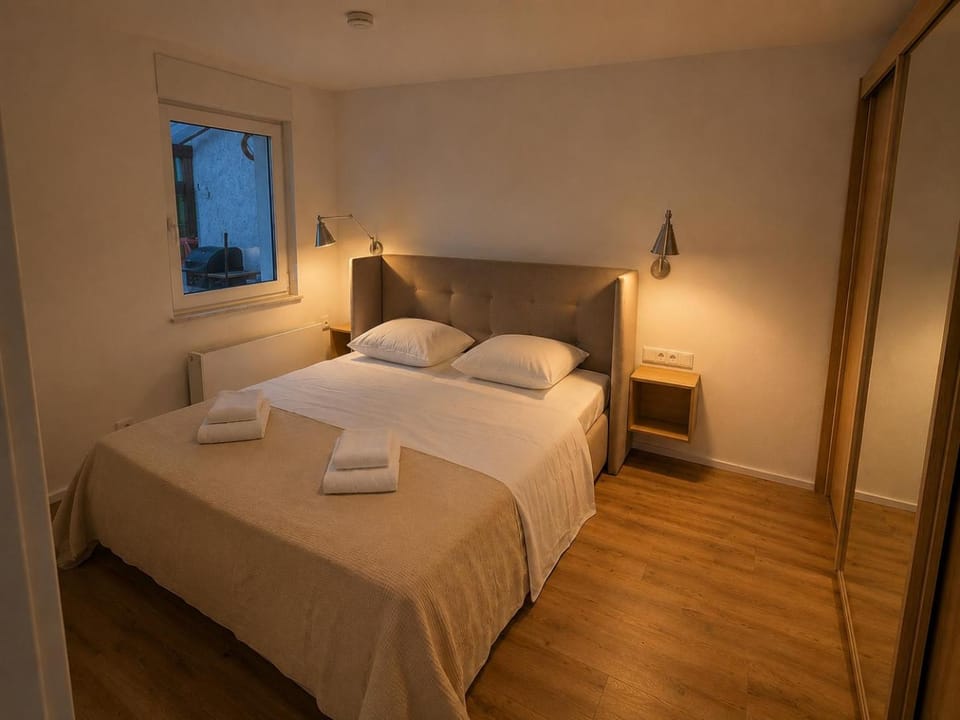 Bed, Bedroom