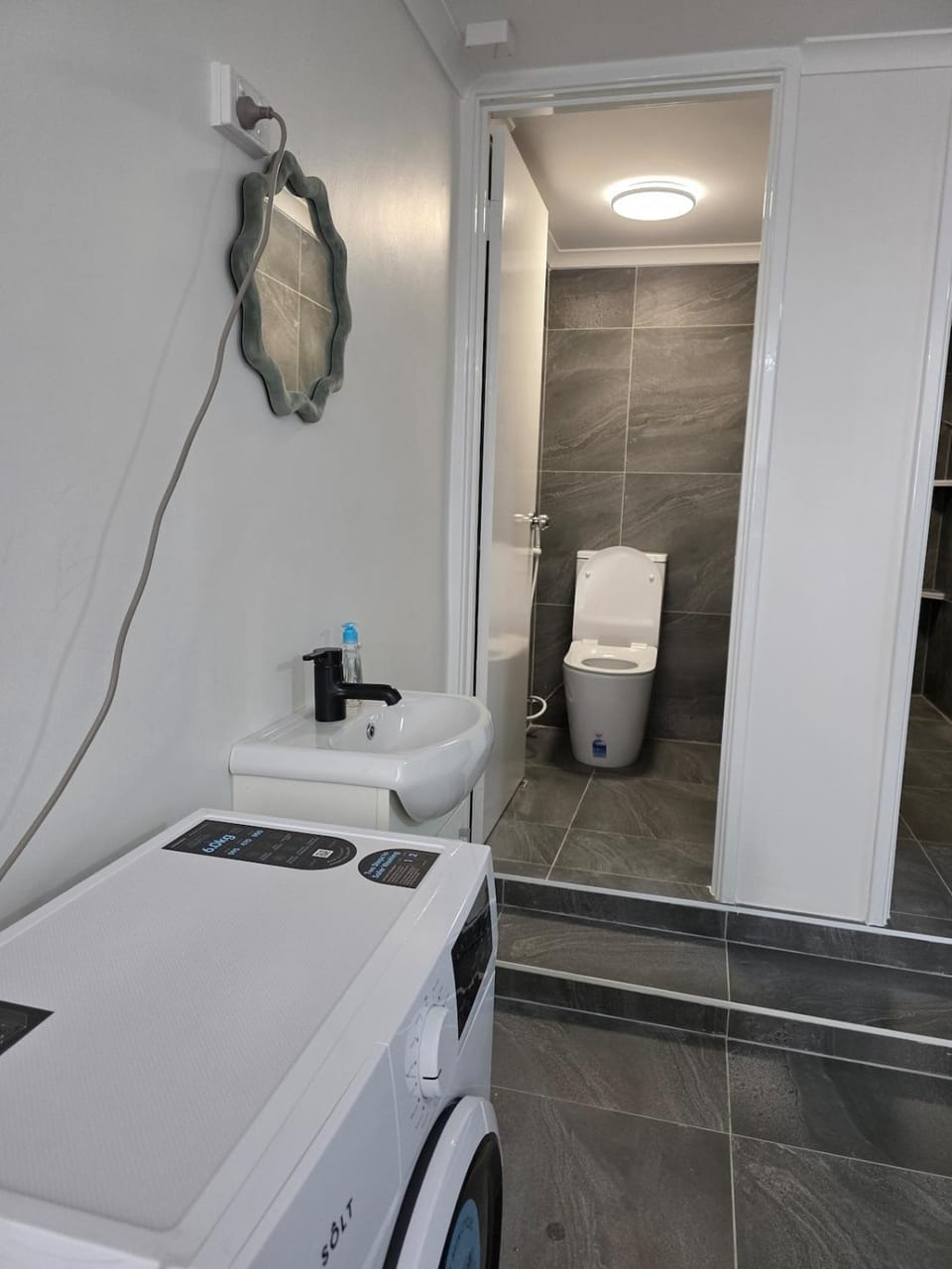 Room2 - Shared house in a farm Farm Stay in Kelmscott