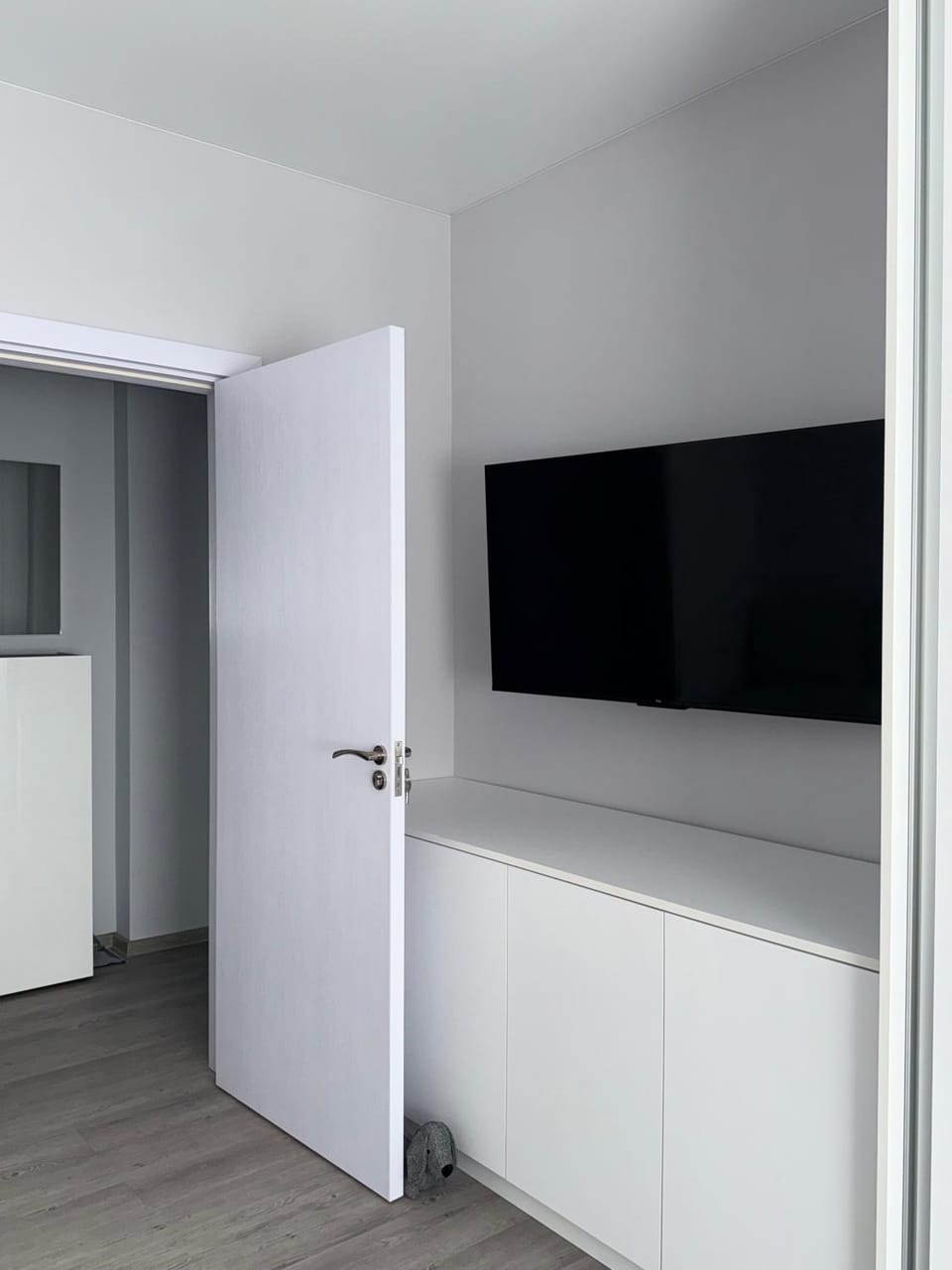 Sì Homes, Cozy Apartment, Covered Parking, Fast Wi-Fi Apartment in Plovdiv