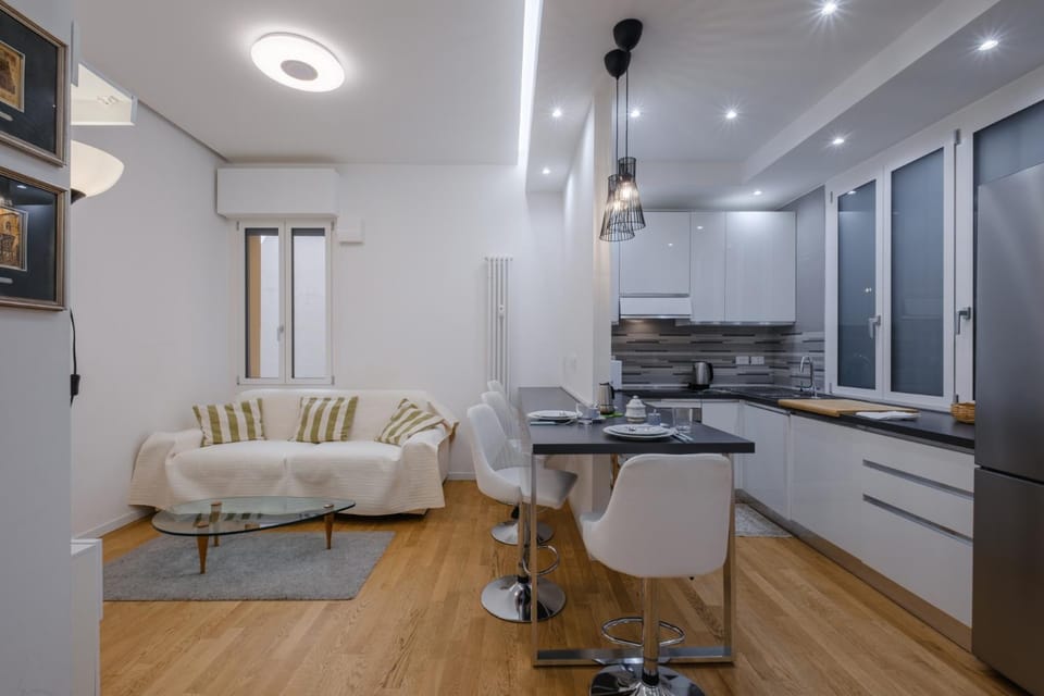 Casa Farini Towers by Studio Vita Apartment in Bologna
