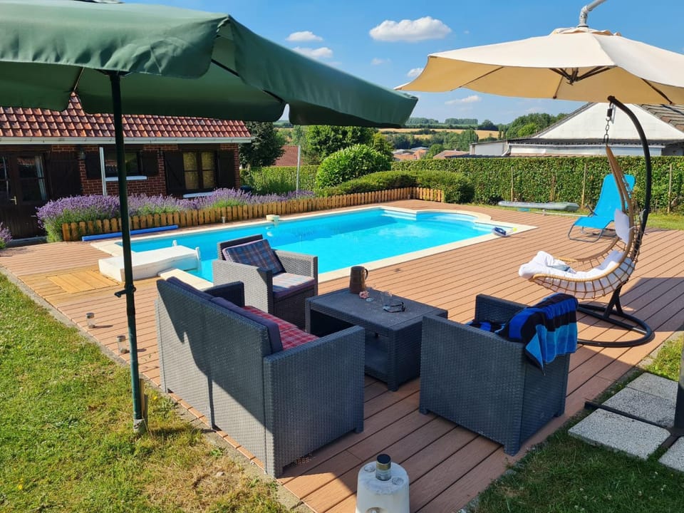 Pool view, Swimming pool