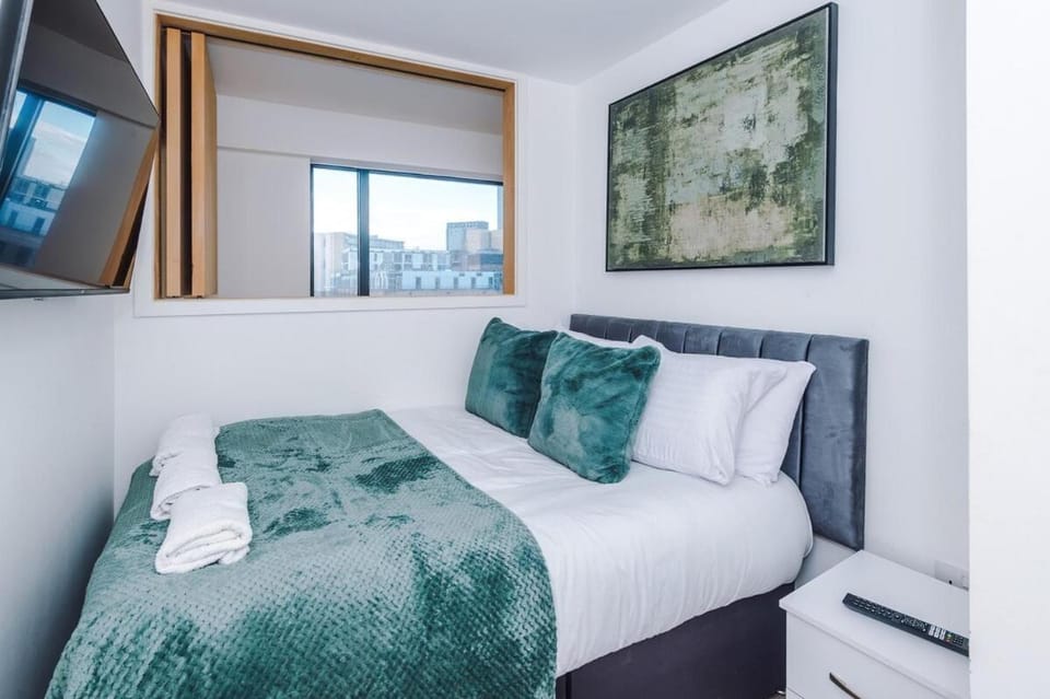 Old Trafford Duplex apt, Manchester City Centre Apartment in Salford
